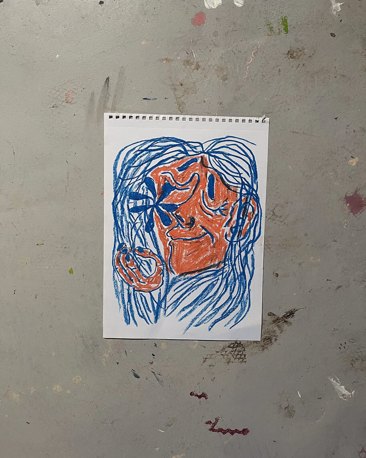 Ansigt i orange (A3), nærbillede